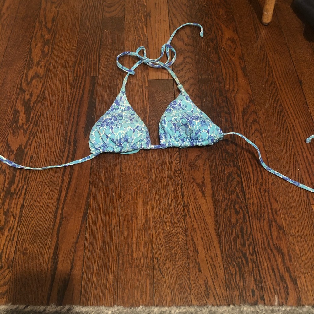 Beautiful Blue Patterned Halter String Bikini Top - image 3